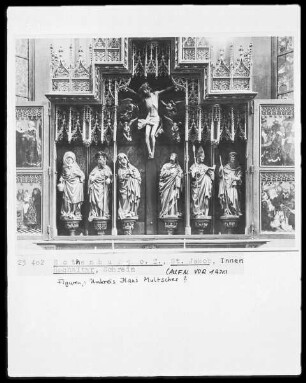 Zwölfbotenaltar, Altarschrein mit Korpus Christi und vier Federengeln