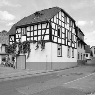 Geisenheim, Blaubachstraße 8