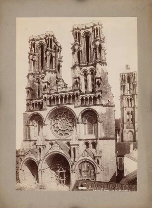 Kathedrale, Laon: Westfront nach Wiederherstellung