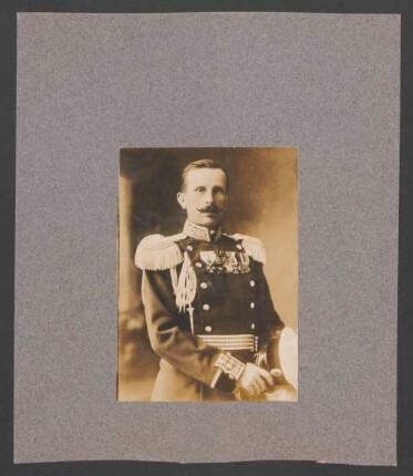 General Schekow, der Generalissimus der bulgarischen Armee