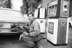 Preisrutsch für Benzin bei den Esso- und Agip-Tankstellen in Karlsruhe.