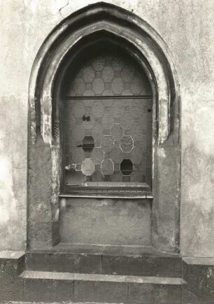Dresden-Plauen. Auferstehungskirche. Spätgotisches Portal, jetzt an der Westseite