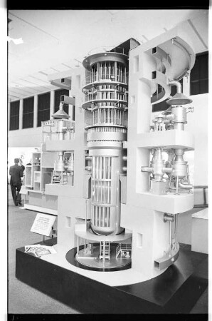 Kleinbildnegativ: UdSSR-Exportausstellung, 1976