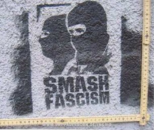 SMASH FASCISM