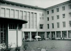 Universität und Studentenheim, 1951-1953