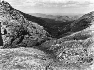 Auf dem Garganta de Cebeda : Gebirge mit Blick in ein Tal