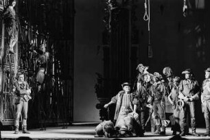 Szene aus der Aufführung "Wallensteins Lager" am Deutschen Theater in Berlin