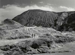Auf Vulcano, die Schwefeltherme am Meeresstrand
