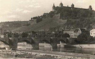 Festung Marienberg : Würzburg. Festung Marienberg. Ansicht mit Käppele und Alter Mainbrücke