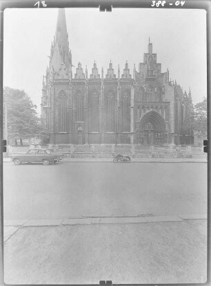 Mühlhausen. Marienkirche (Thomas-Müntzer-Gedenkstätte, Baubeginn 14. Jh.). Ansicht von Süden