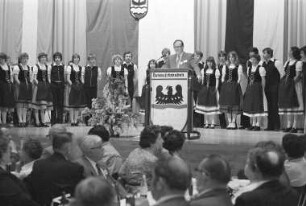 31. Pfingsttreffen der Donauschwaben in der Badnerlandhalle in Neureut