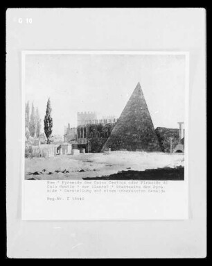 Rom, Grabpyramide des Caius Cestius