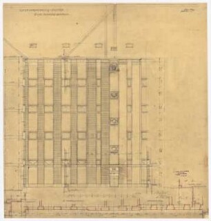 Landesversicherungsanstalt, Berlin: 2. Hof: Fassadenteilansicht der Rückseite 1:50, Grundrisse 1:10