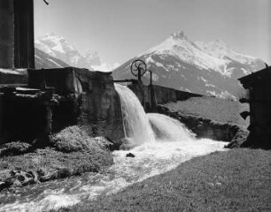 Stubaital. Wehr (vielleicht bei einer Wassermühle)