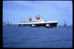 Passagierschiff "United States" in Bremerhaven/Weser