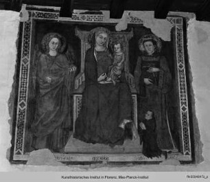 Thronende Madonna mit Kind, umgeben vom Erzengel Michael, einem Heiligen und dem Stifter