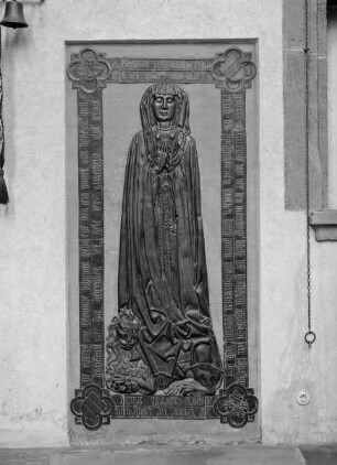 Grabplatte für die Pfalzgräfin Johanna (+1444)