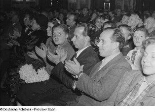 Blick ins Publikum der Wahlveranstaltung