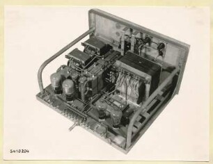 10-kW-Fernsehsender Schrank B1 Einschub Steuersender Endstufe Stromversorgung, Foto 1954