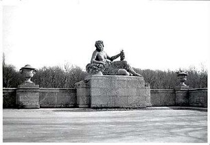 Fischer, Theodor; München; Luitpoldbrücke (Prinzregentenbrücke) - Skulptur