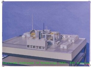 Modell der Kompakten Natriumgekühlten Kernenergieanlage II (KNK II)