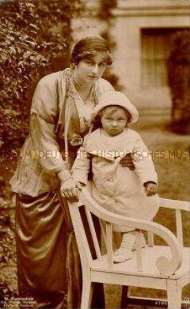 Alexandra Viktoria von Preußen mit Sohn ?