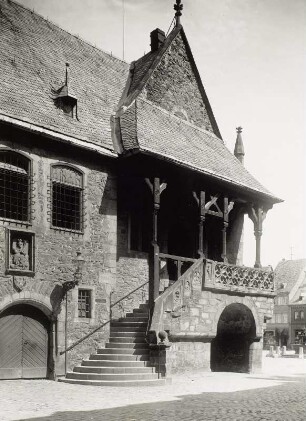 Goslar, Rathaus : Goslar. Rathaus, Südseite. Freitreppe zur Rathausdiele