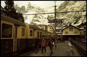 Grindelwald: Züge am Bahnhof