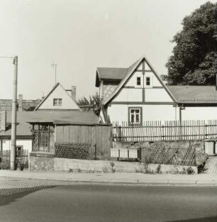 Dresden-Loschwitz, Wohnhäuser Grundstraße 11-17, Ansicht von Osten