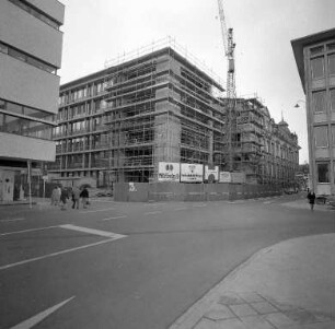 Richtfest für den letzten Erweiterungsbau der Badischen Beamtenbank in der Herrenstraße 2 - 10