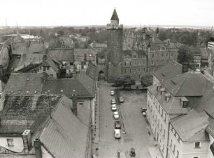 Bautzen. Blick vom Reichentrum auf Buttermarkt zu Wendischen Turm, Alter Kaserne und Wendischem Graben
