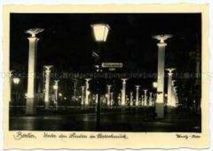 Ansicht Unter den Linden bei Nacht