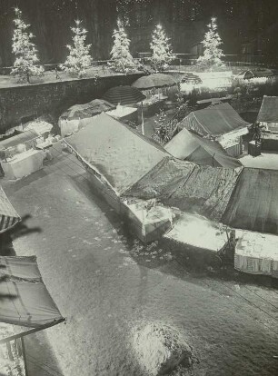 Dresden. Striezelmarkt im Stallhof