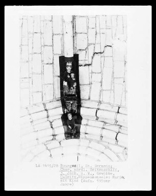 Thronende Madonna