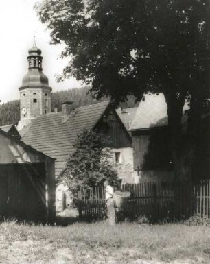 Geising. Stadtkern mit Stadtkirche. Blick von der Feldseite des Kuhnauweges