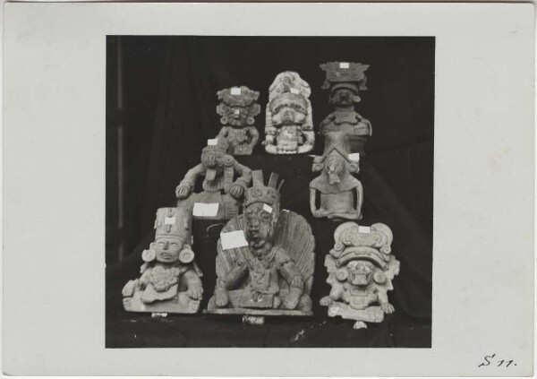 Zapotec figurine vessels from the Sologuren Collection