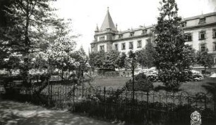 Dresden-Johannstadt. Jägerkaserne (1881; O. Haenel, B. Adam). Südwestseite (Teilansicht, von der Elsässer Straße)