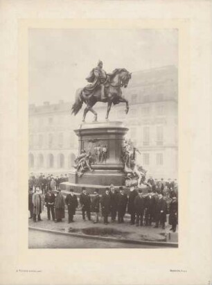 Kaiser-Wilhelm-Denkmal im Schlosshof in Mannheim
