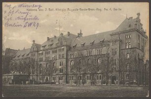 Ansichtskarte Kasernengebäude, Königin Augusta Garde-Grenadier-Regiment [3/4]