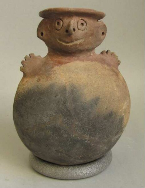 Clay vessel