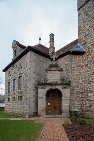 Evangelische Pfarrkirche — Portal