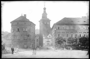 Elbogen. Schule, Kirche