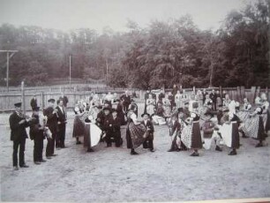 Sorbischer Tanz aus Schleife : Volksmusik - Tanz. Ort: Slepo / Schleife. Sorbischer Tanz. Tänzer und Musikanten aus Schleife.