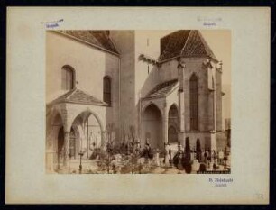 Pfarrkirche, Gries: Ausschnitt der Fassade