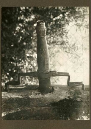 Dorfbrunnen, Auslauf Bronze