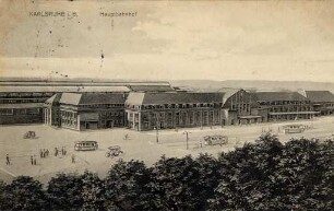 Postkartenalbum mit Motiven von Karlsruhe. "Karlsruhe in Baden. Hauptbahnhof"