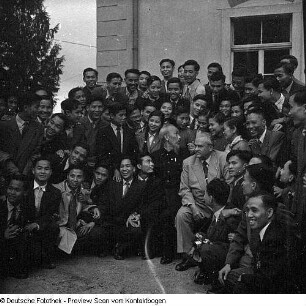 Ho Chi Minh (u.a. mit Veranstaltung im Gobelinsaal, vor der Sempergalerie)