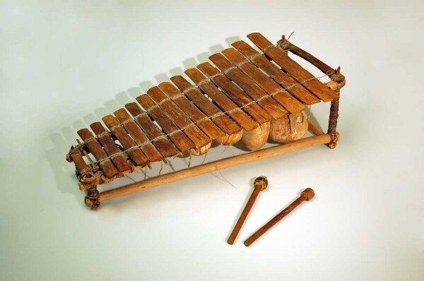 Xylophone with xylophone mallet