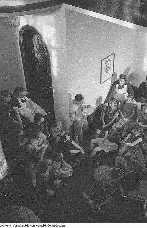 Kinderwochenheim der Handelsorganisation (HO), April 1951