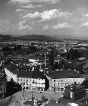 Klagenfurt. Blick vom Turm der Stadtpfarrkirche nach Nordost